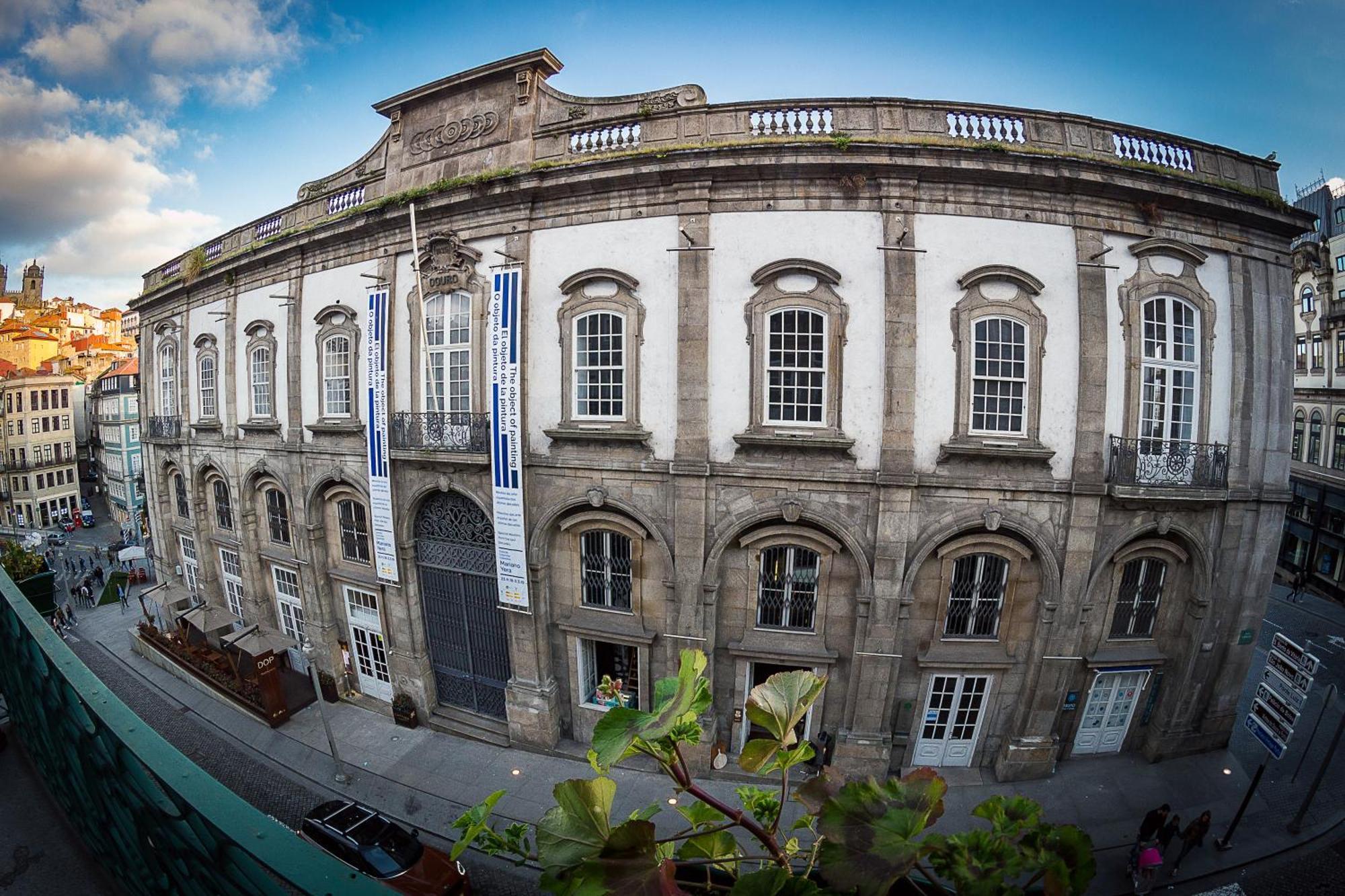 Sao Domingos Flowers Apartments Porto Exterior photo